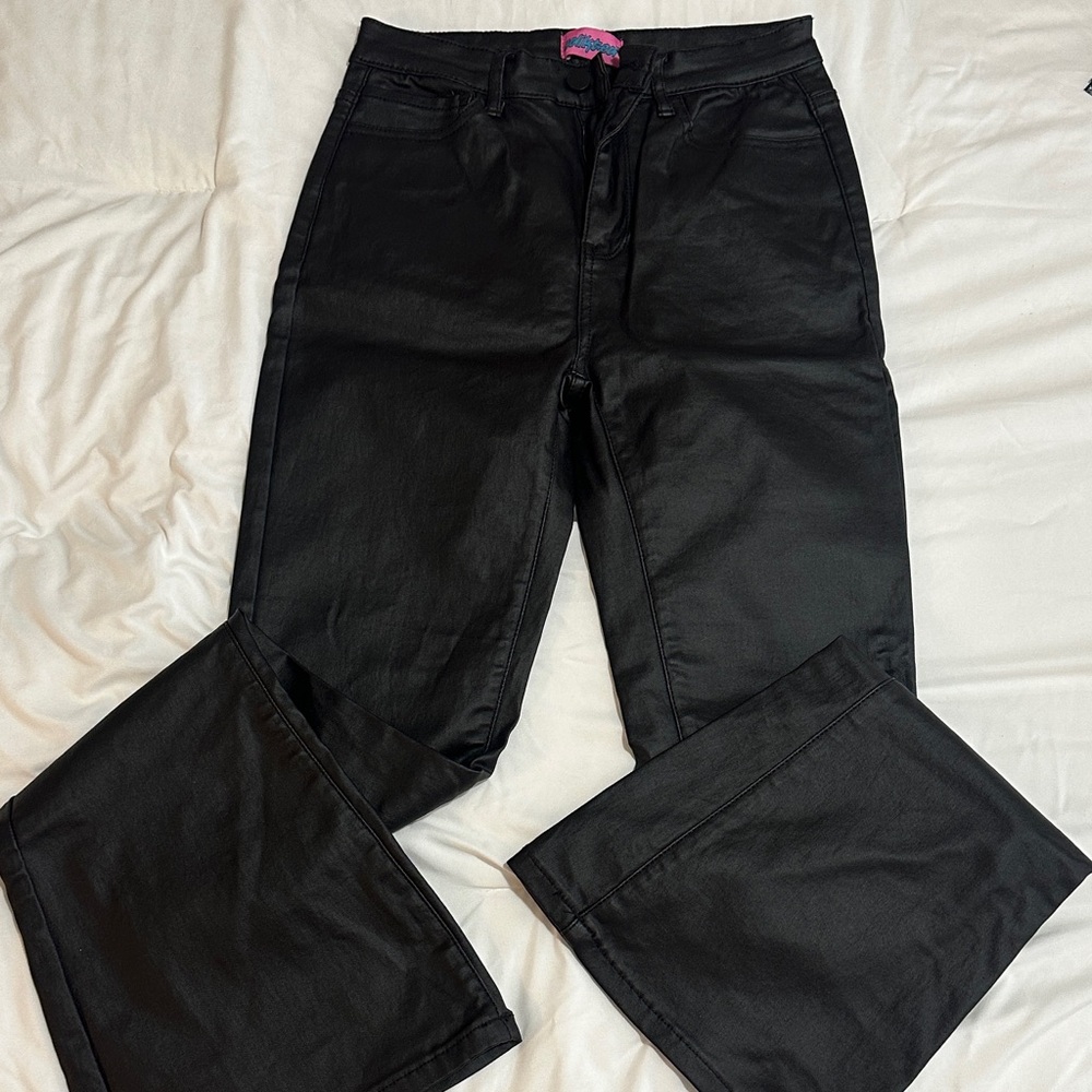 Black Wide-Leg leather Pants
